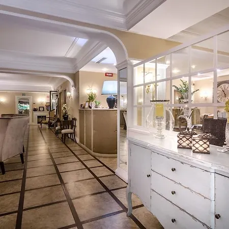 Hotel Martini 4*