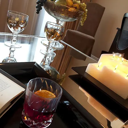 Martini Hotel