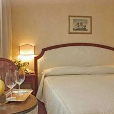 Hotel Martini 4*