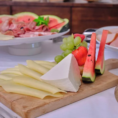 Martini אולביה