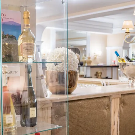 Martini אולביה